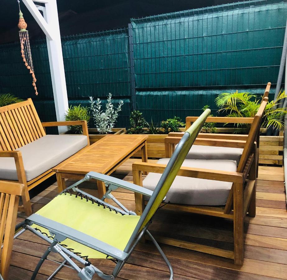 Habitation Baliache - Maison Creole Avec Jardin Privatif, Plage A 200M Deshaies Eksteriør billede